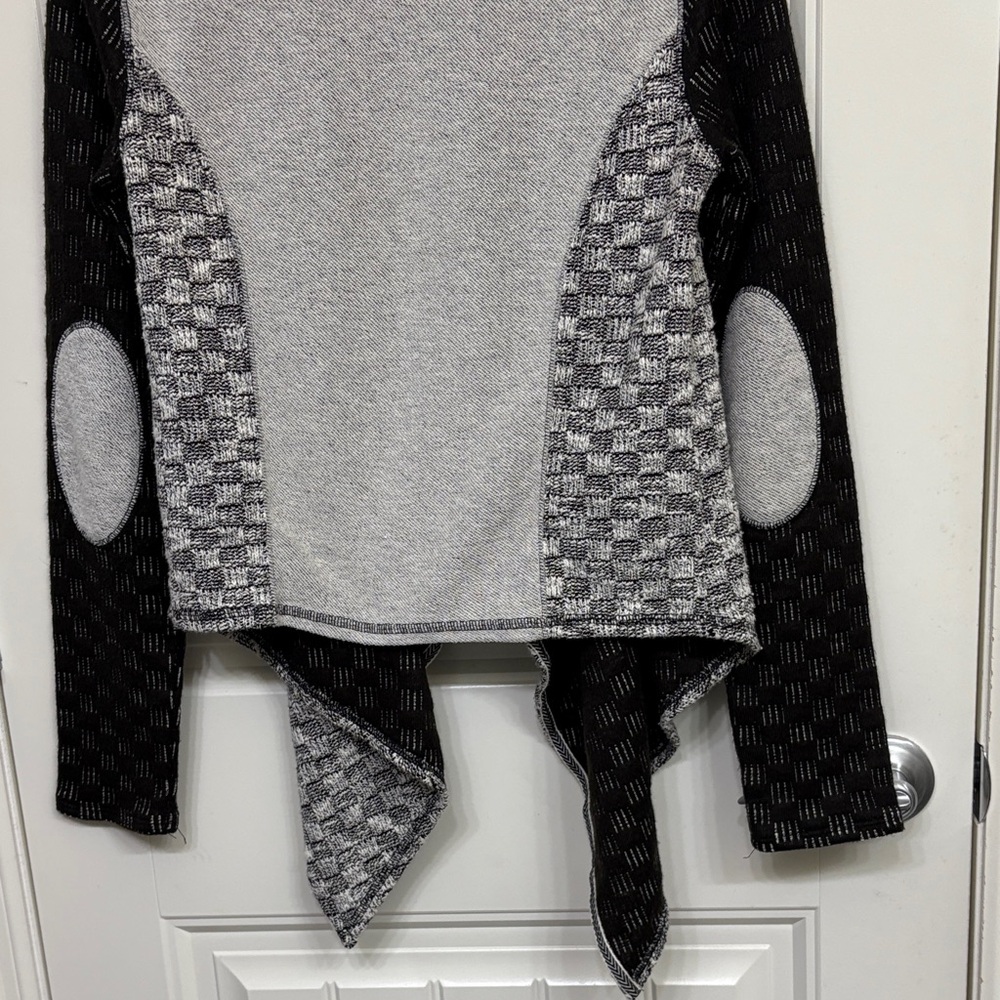 Anthropologie Saturday Sunday Black and Gray Patterned Open Front Cardigan - Picture 11 of 13